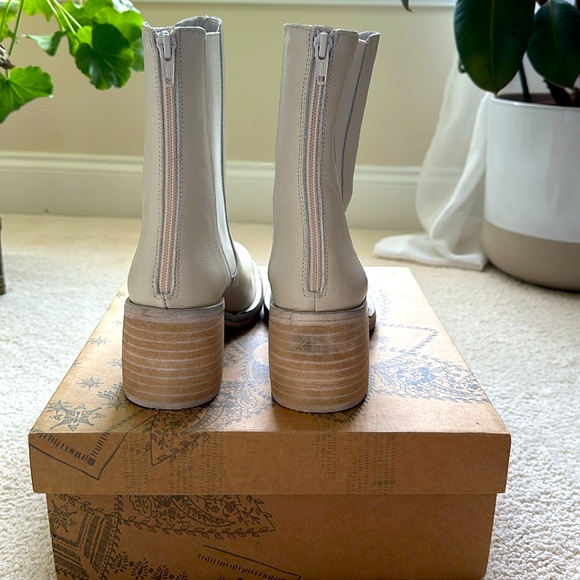Free People Essential Chelsea Boot - Picture 3 of 3